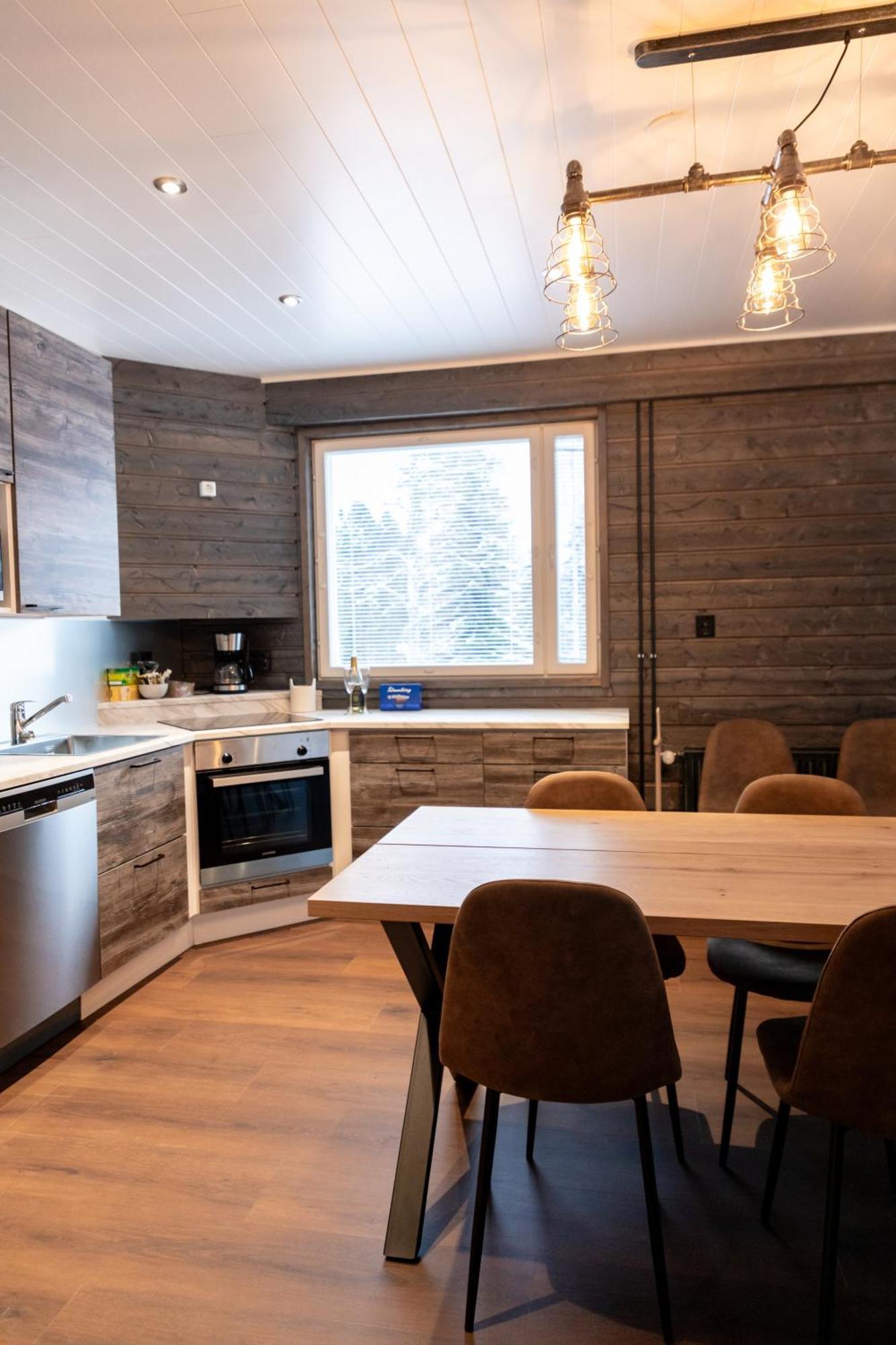 Metsaehirvas Hotelli Rovaniemi